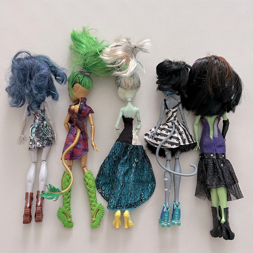 Monster High Dolls - Picture 5 of 5